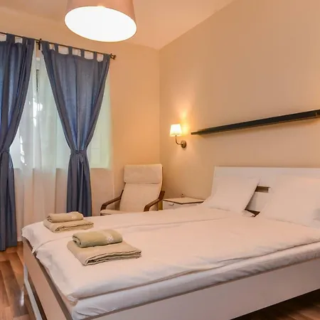 Apartment Charming Two Bedroom On Murphy Street Sofia